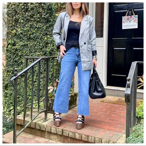 From Paris France! Fabulous plaid jacket with shoulder pads - Picture 8 of 10